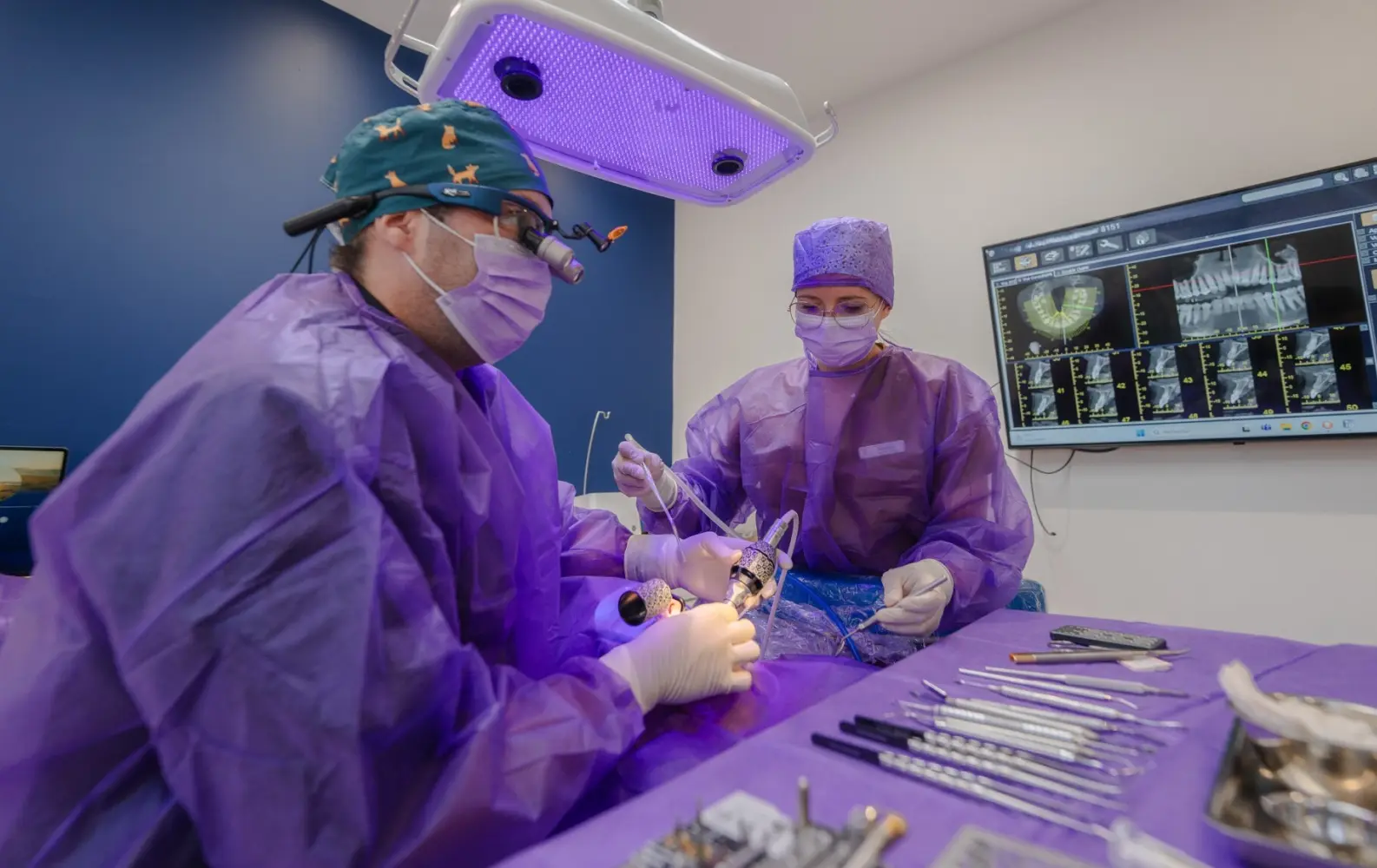 La mise en charge immédiate All-on 4 et All-on 6 au cabinet La Bastide à L'Isle-sur-la-Sorgue, par le Dr Rémy Latombe